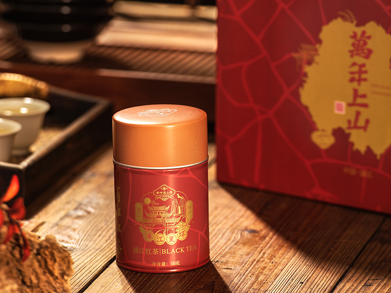 泰顺万年上山茶与器