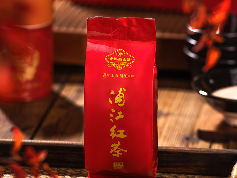 泰顺万年上山茶与器